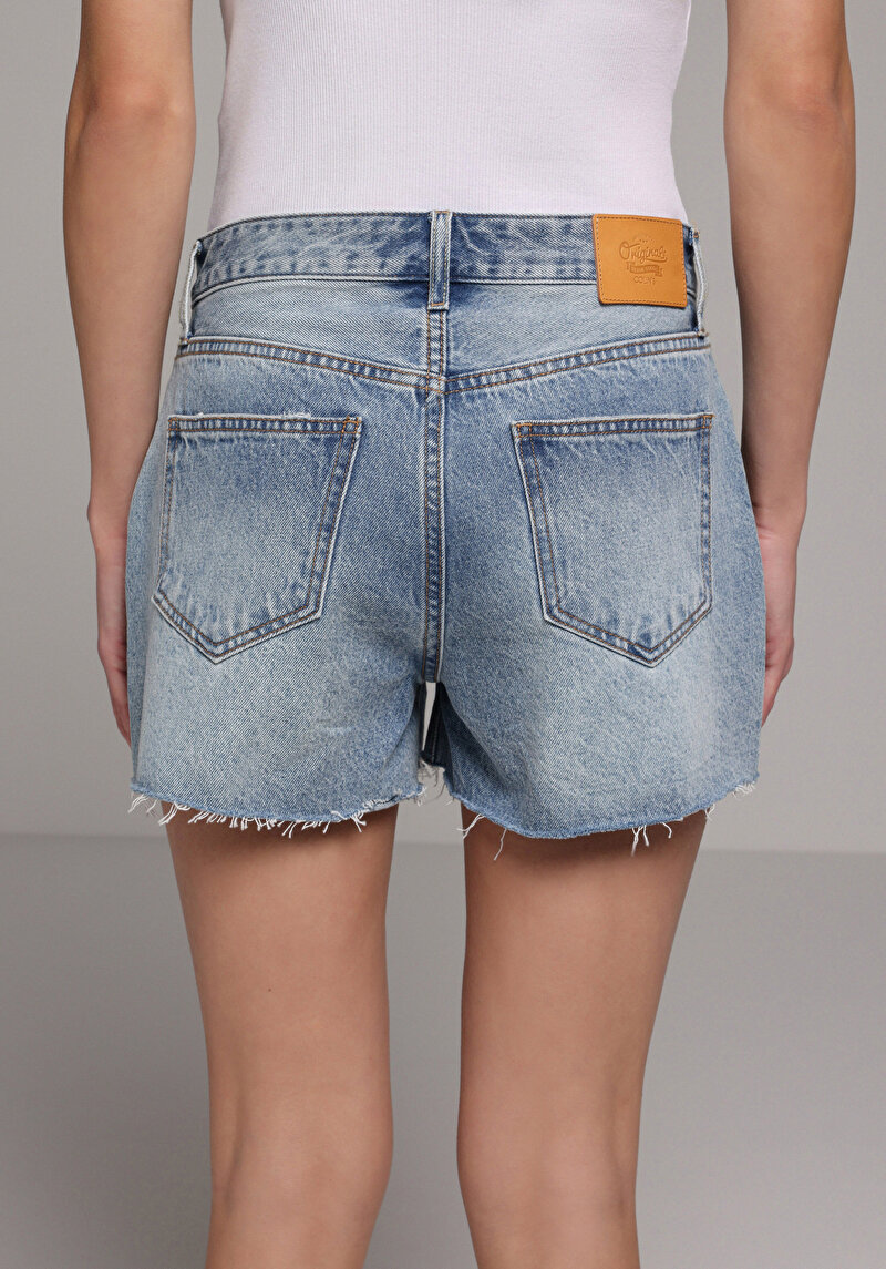 Imagine a Short / Pantaloni Scurti De Dama Mom Fit Cl1081450