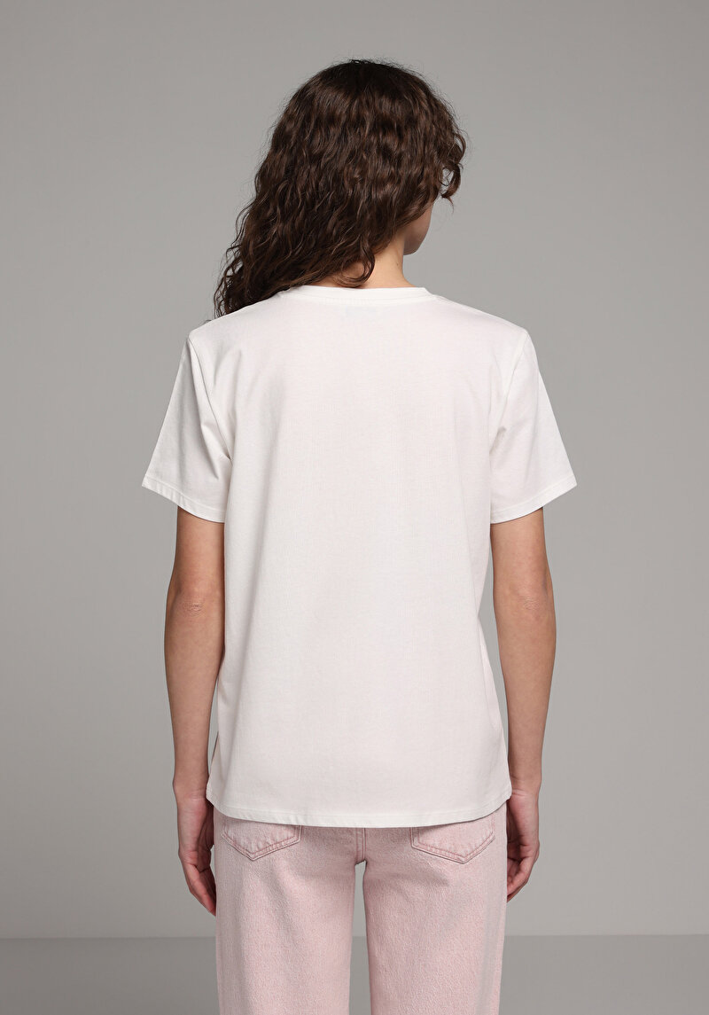 Imagine a Tricou Cu Maneca Scurta De Dama Alb Regular Fit Cl1079667