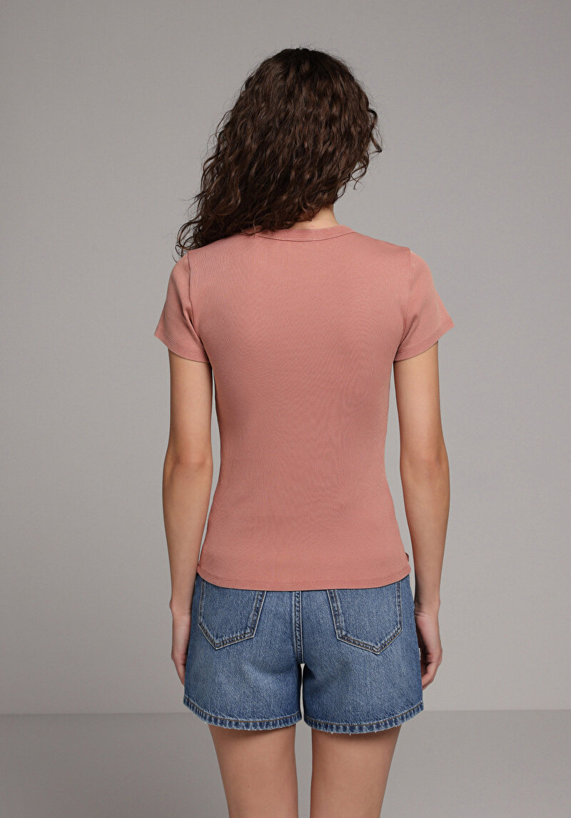 Imagine a Tricou Cu Maneca Scurta De Dama Roz Slim Fit Cl1079053