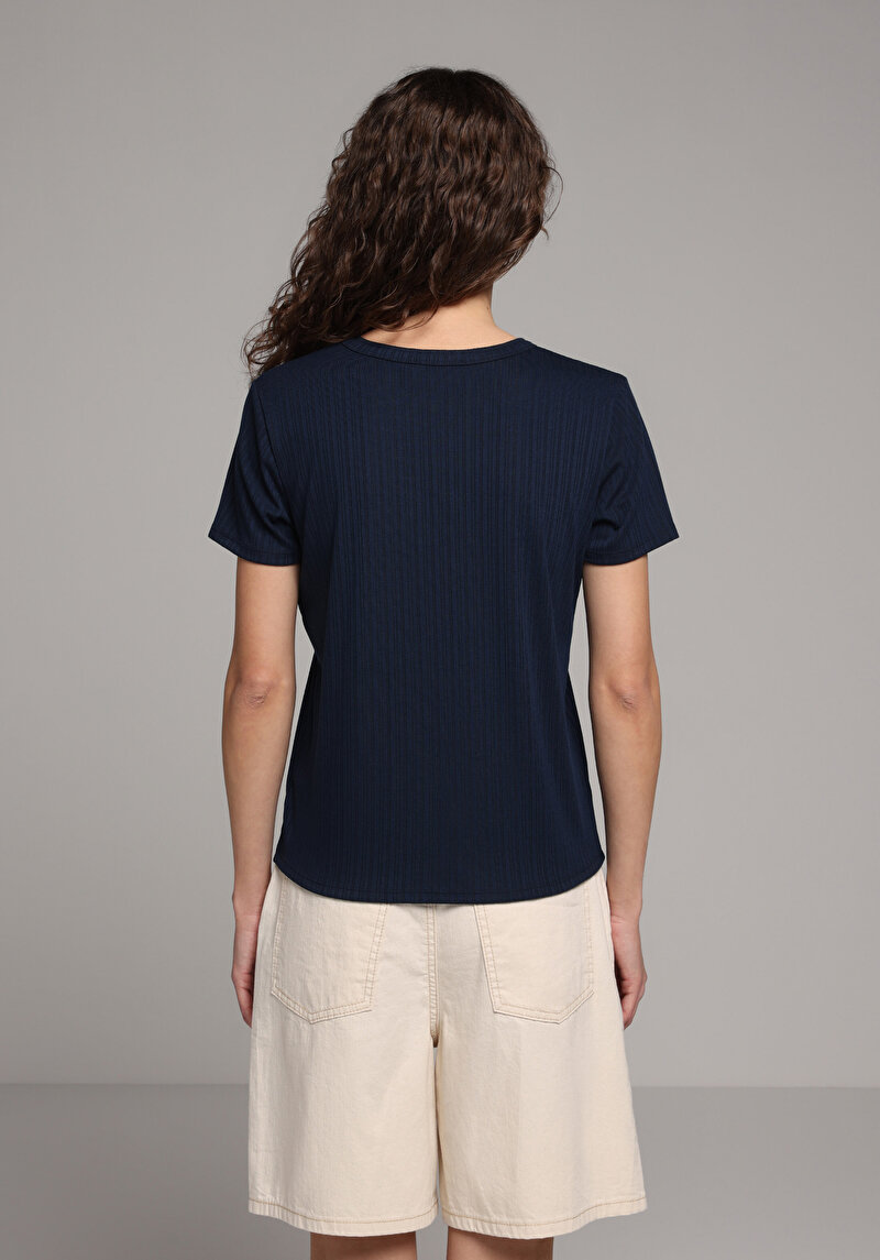 Imagine a Tricou Cu Maneca Scurta De Dama Albastru Marin Regular Fit  Cl1080442