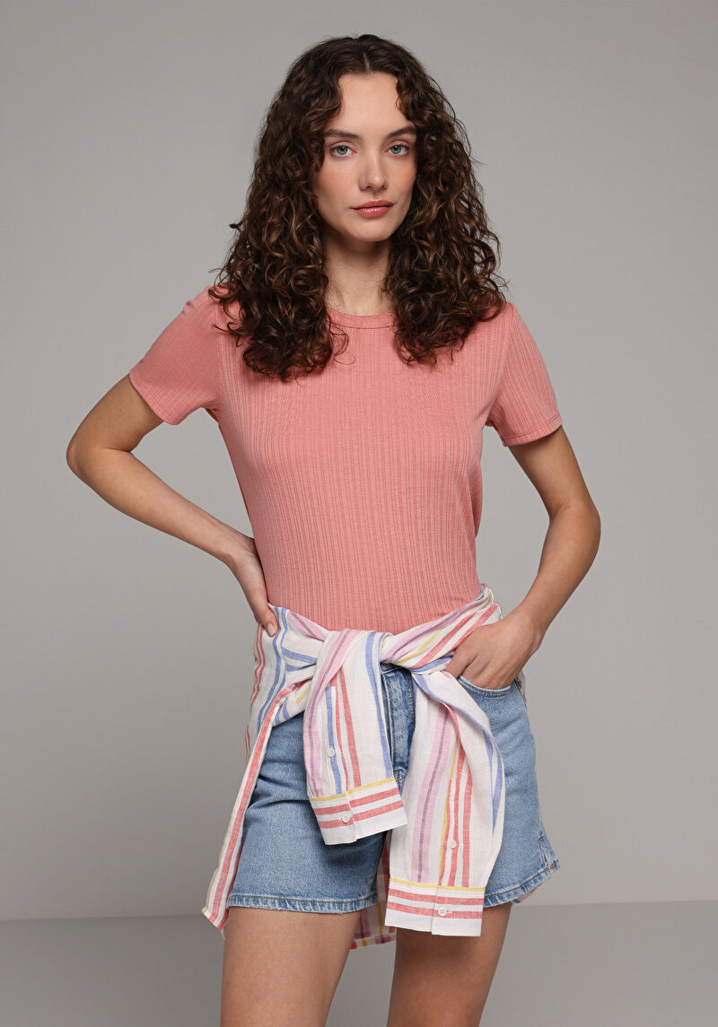 Imagine a Tricou Cu Maneca Scurta De Dama Roz Regular Fit  Cl1080442