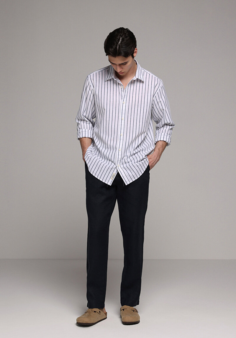 Imagine a Pantaloni De Barbati Albastru Marin Regular Fit Cl1079999