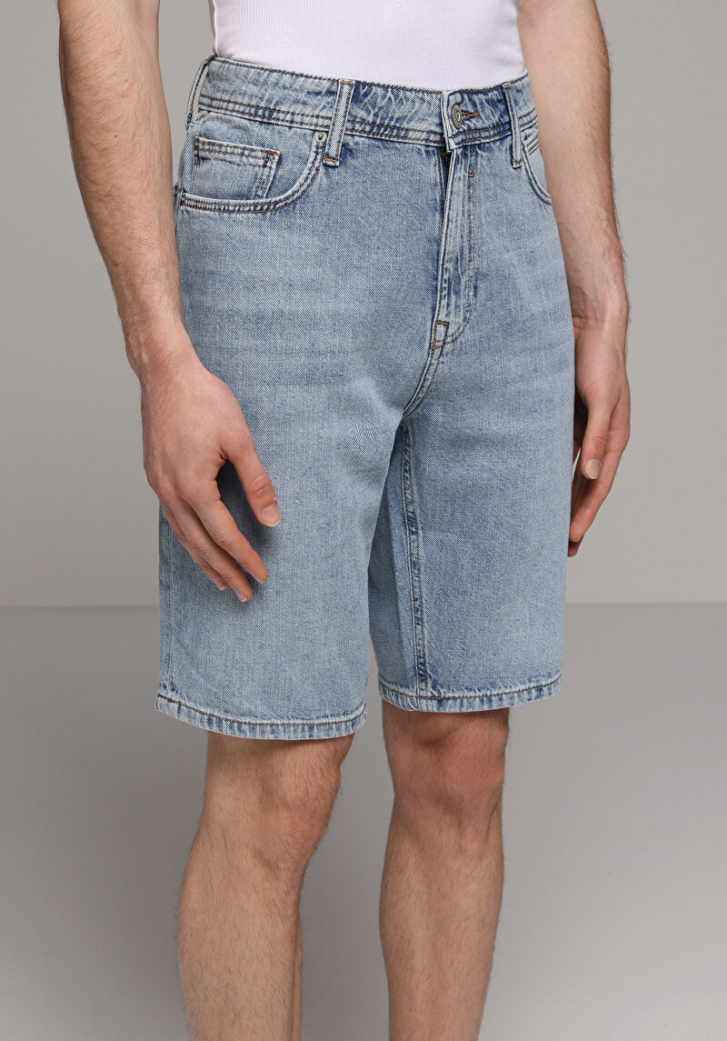 Imagine a Short / Pantaloni Scurti De Barbati Regular Fit 045 David Cl1081088