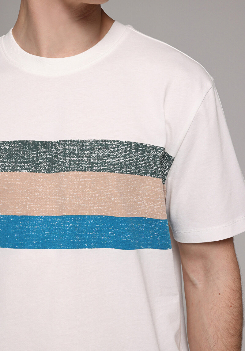 Imagine a Tricou Cu Maneca Scurta De Barbati Alb Regular Fit Cl1079387