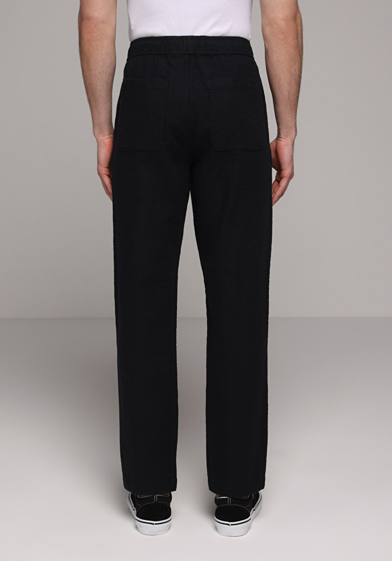 Imagine a Pantaloni De Barbati Negru Regular Fit  Cl1078470