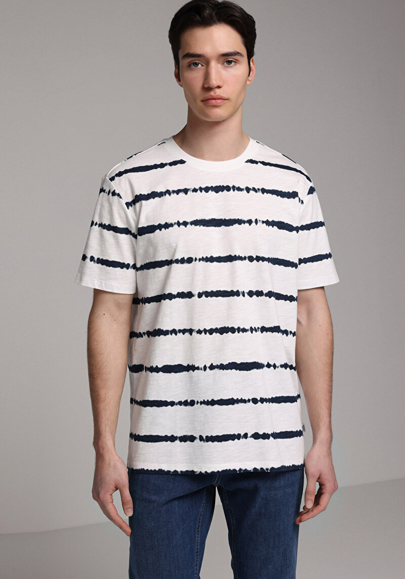 Imagine a Tricou Cu Maneca Scurta De Barbati Albastru Regular Fit Cl1080514