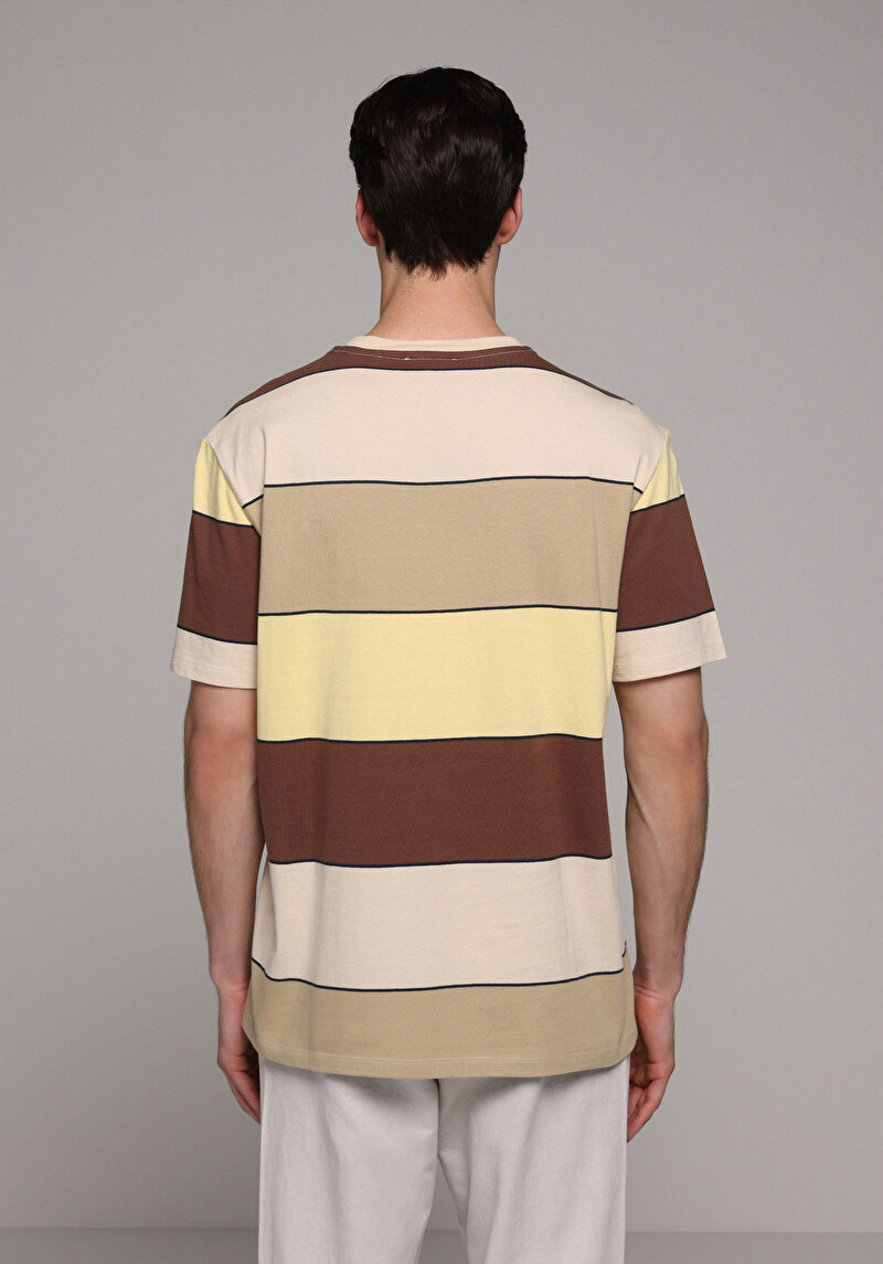 Imagine a Tricou Cu Maneca Scurta De Barbati Galben Regular Fit Cl1080603