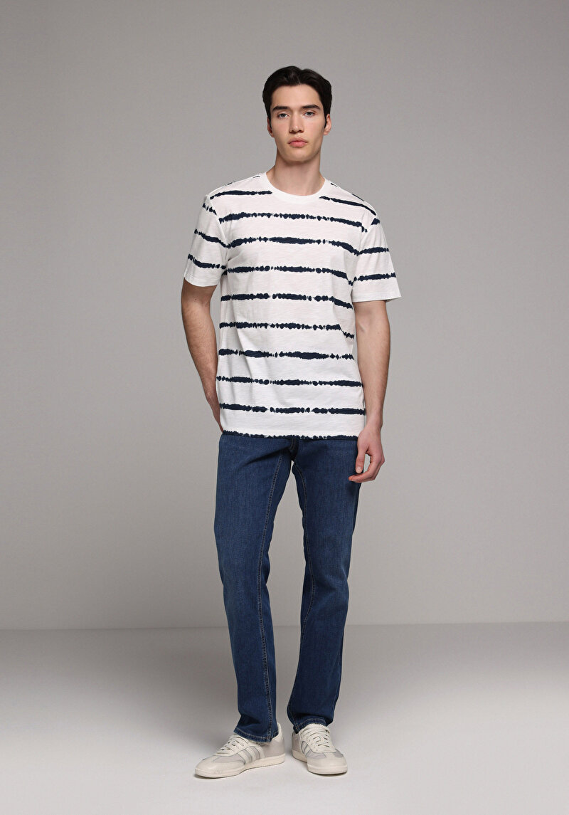Imagine a Pantaloni De Barbati  Straight Fit 044 Karl Cl1081056