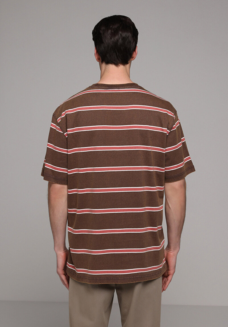Imagine a Tricou Cu Maneca Scurta De Barbati Maro Comfort Fit  Cl1081615