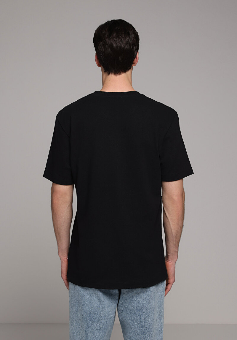 Imagine a Tricou Cu Maneca Scurta De Barbati Albastru Marin Regular Fit Cl1079401