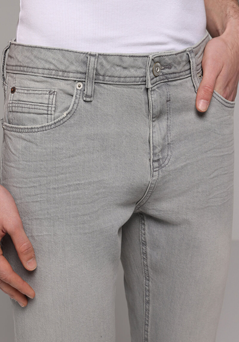 Imagine a Pantaloni De Barbati  Straight Fit 044 Karl Cl1081054