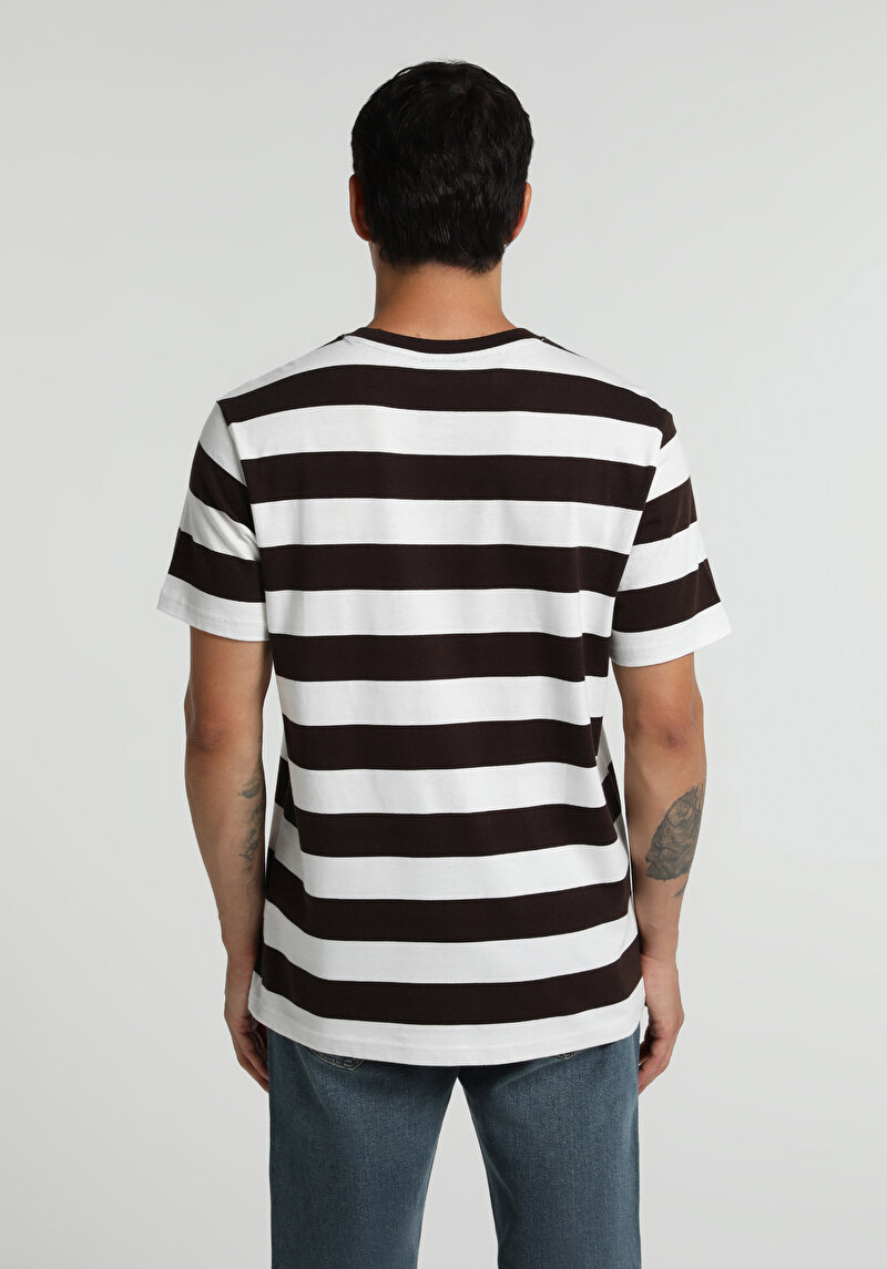 Imagine a Tricou Cu Maneca Scurta De Barbati Maro Regular Fit