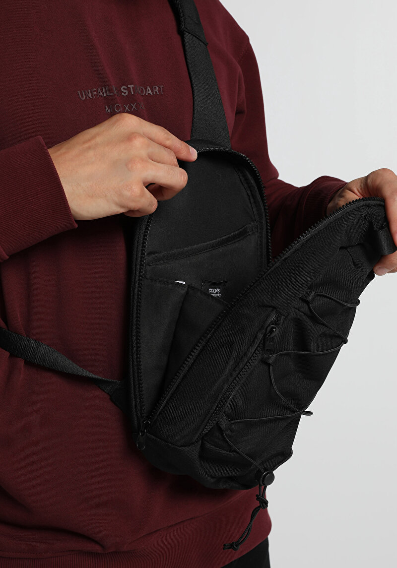 Imagine a Geanta De Barbati Negru Modern Fit