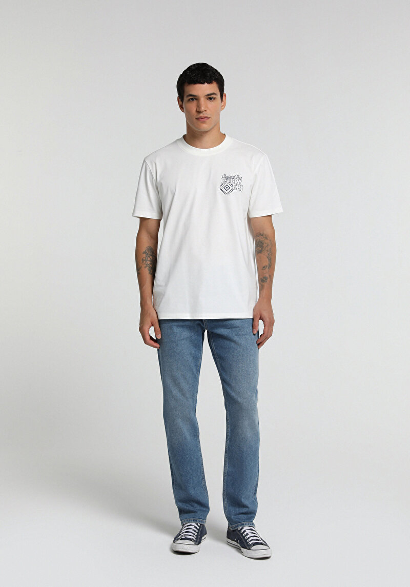 Imagine a Tricou Cu Maneca Scurta De Barbati Alb Regular Fit