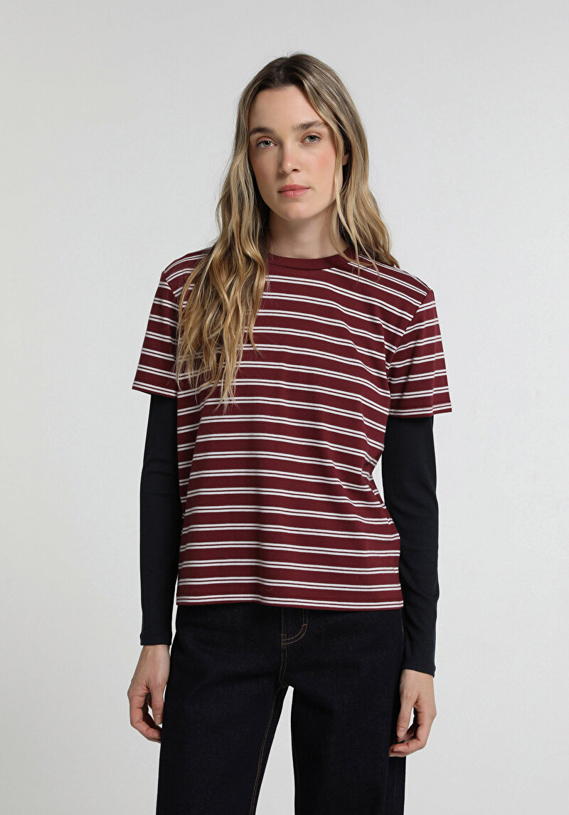 Imagine a Tricou Cu Maneca Scurta De Dama Regular Fit
