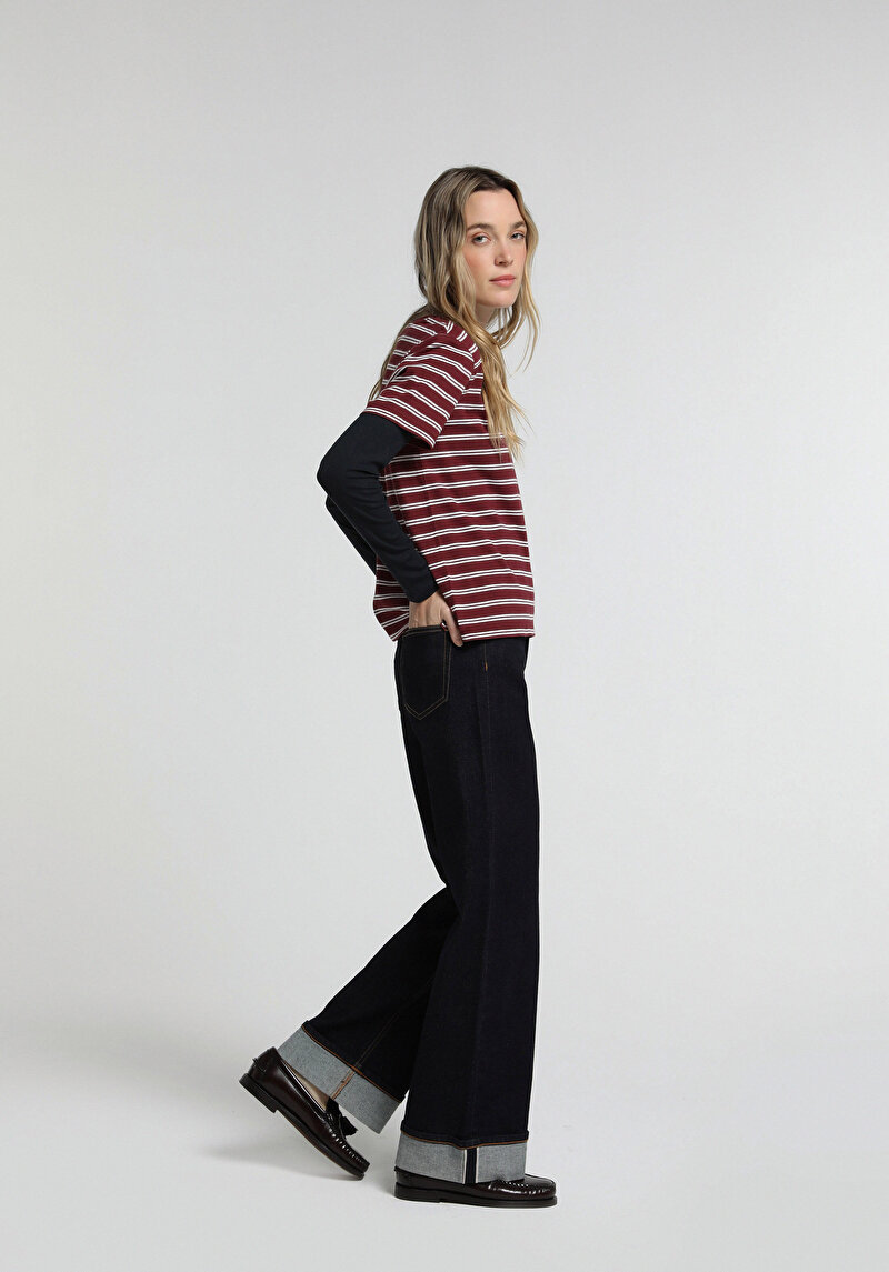 Imagine a Tricou Cu Maneca Scurta De Dama Regular Fit