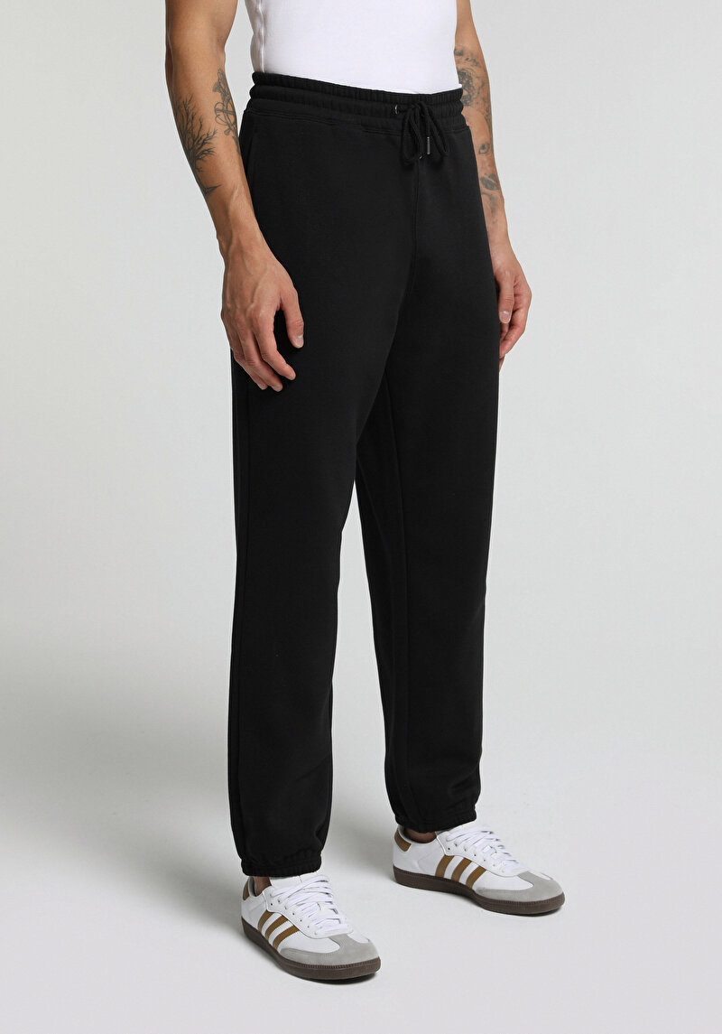 Imagine a Pantaloni De Trening De Barbati Negru Relaxed Fit