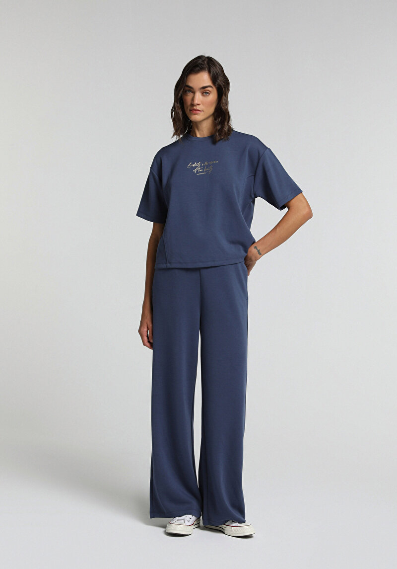 Imagine a Tricou Cu Maneca Scurta De Dama Albastru Marin Regular Fit