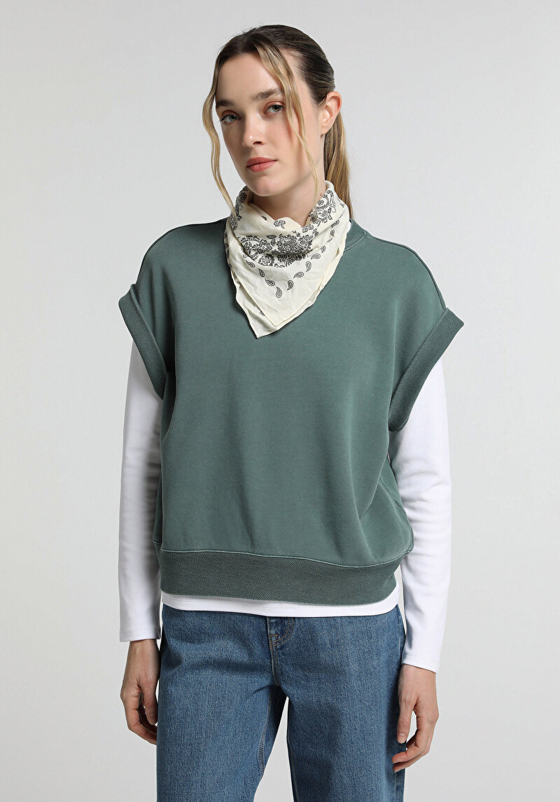 Imagine a Hanorac / Bluza De Dama Verde Regular Fit