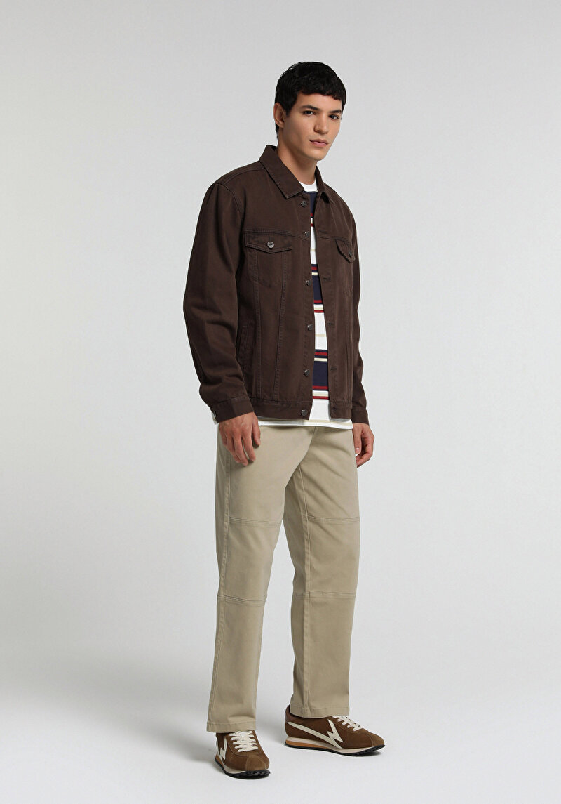 Imagine a Pantaloni De Barbati Bej Relaxed Fit