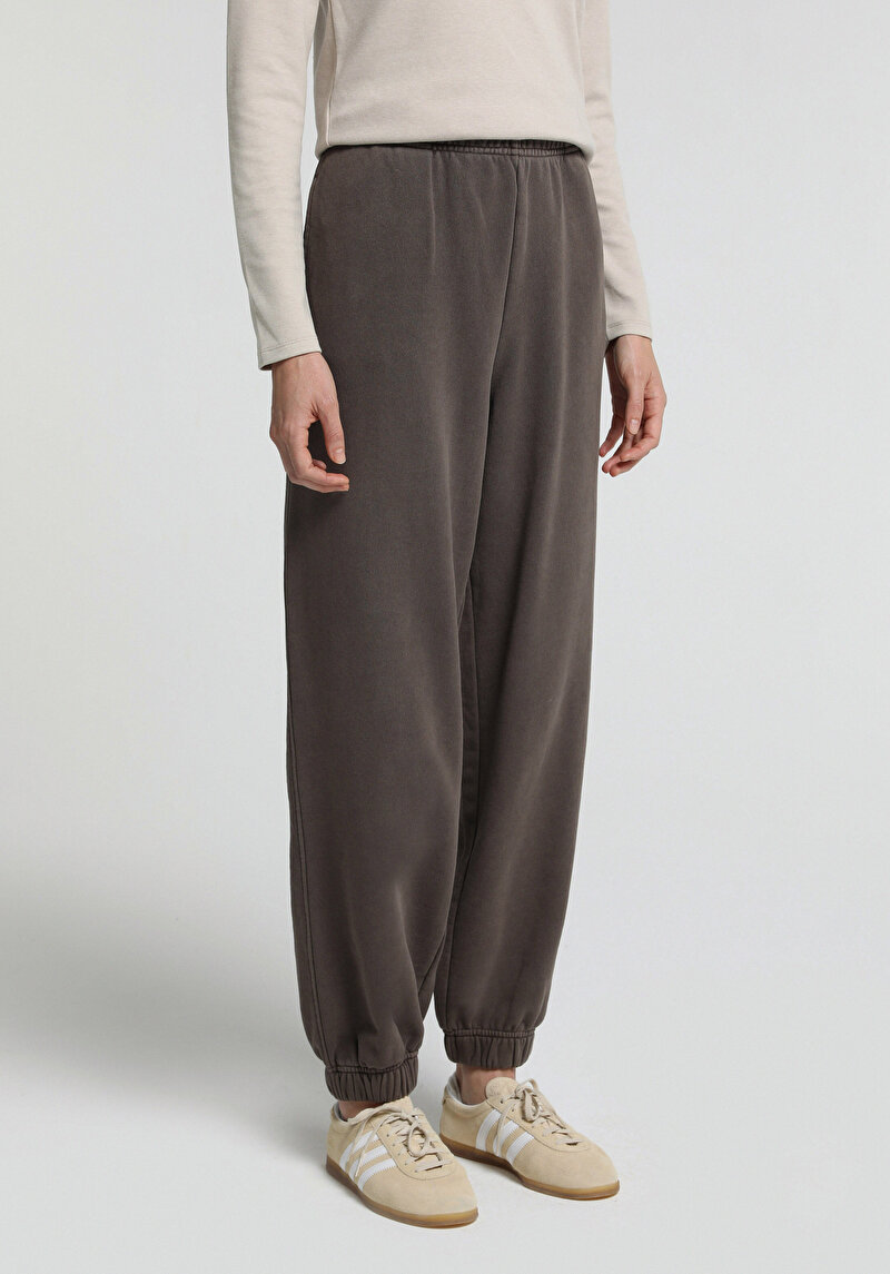 Imagine a Pantaloni De Trening De Dama Maro Regular Fit