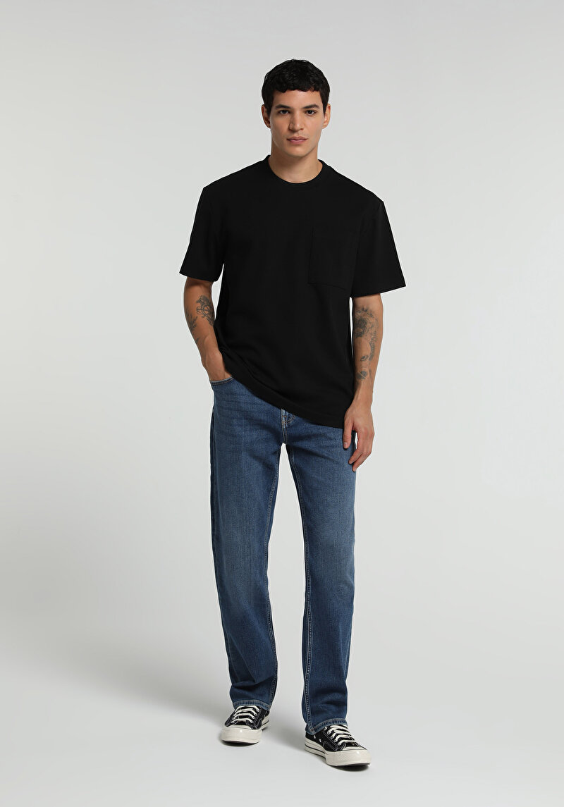 Imagine a Tricou Cu Maneca Scurta De Barbati Negru Relaxed Fit