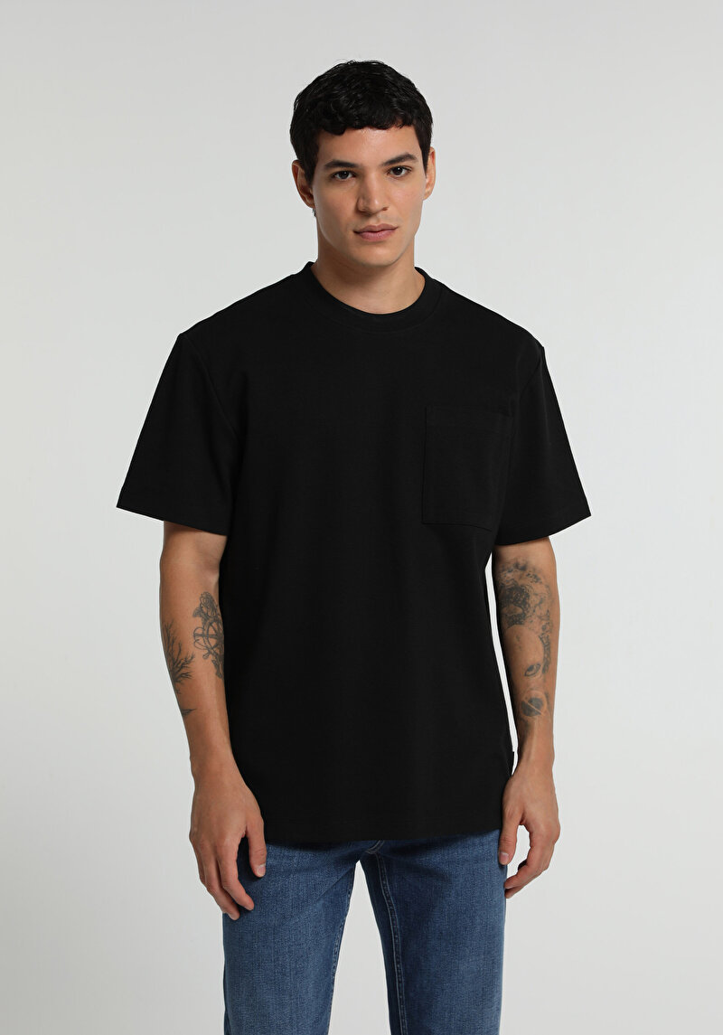 Imagine a Tricou Cu Maneca Scurta De Barbati Negru Relaxed Fit