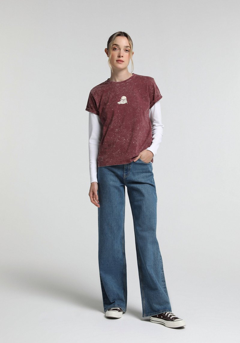 Imagine a Tricou Cu Maneca Scurta De Dama Slim Fit