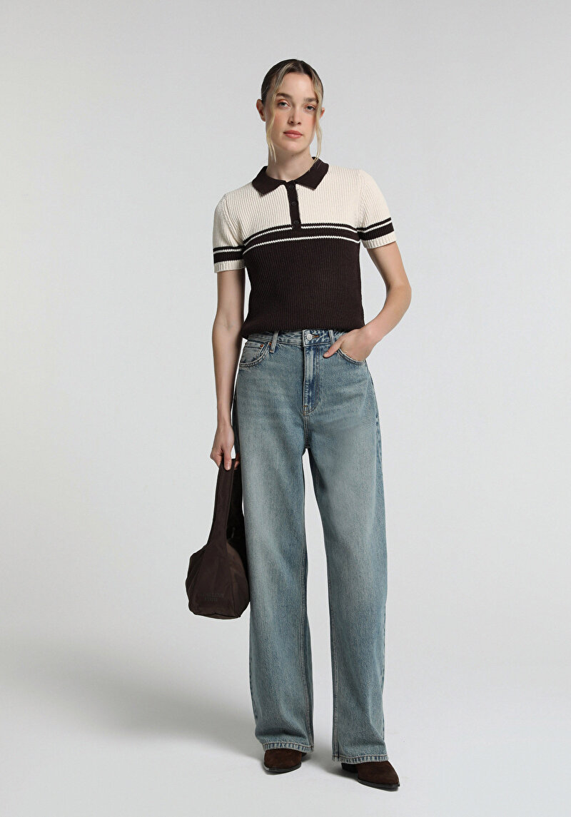 Imagine a Pulover Cu Mâneci Scurte De Dama Maro Slim Fit