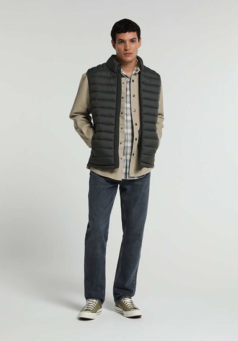 Imagine a Vesta De Barbati Verde Slim Fit