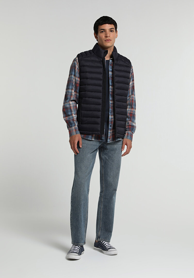 Imagine a Vesta De Barbati Albastru Marin Slim Fit
