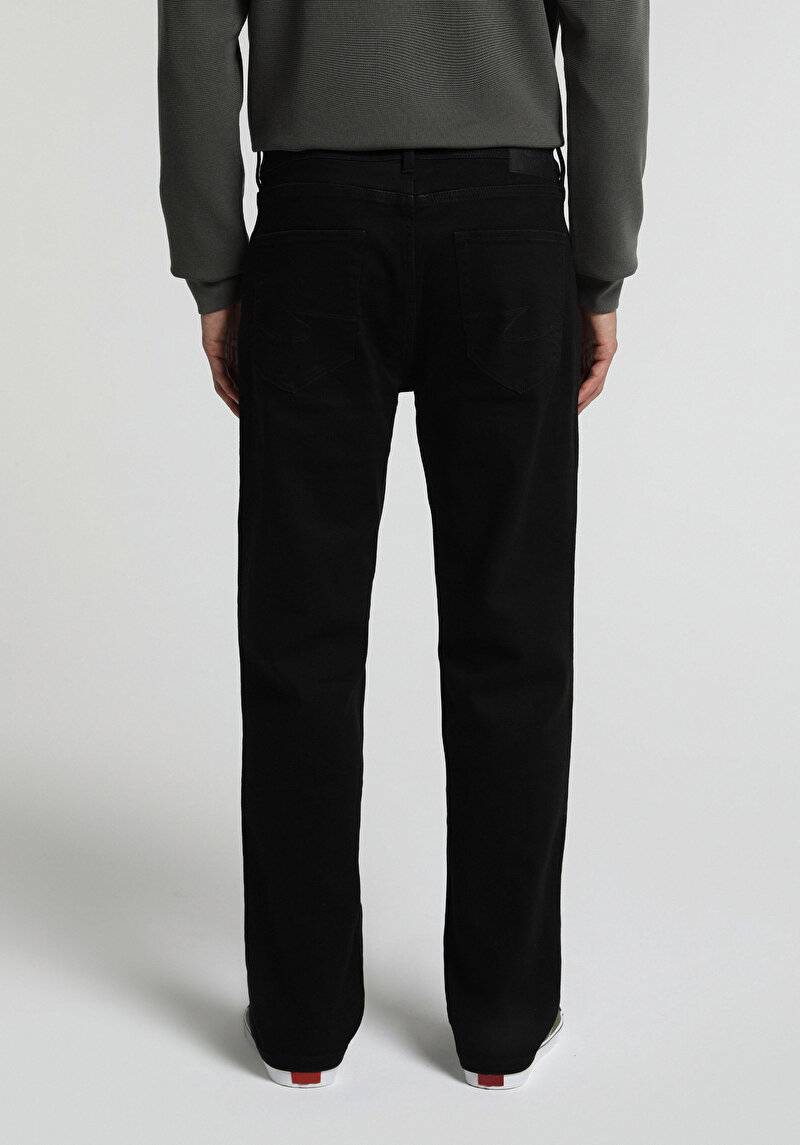 Imagine a Pantaloni De Barbati  Relaxed Straight Fit 045 David
