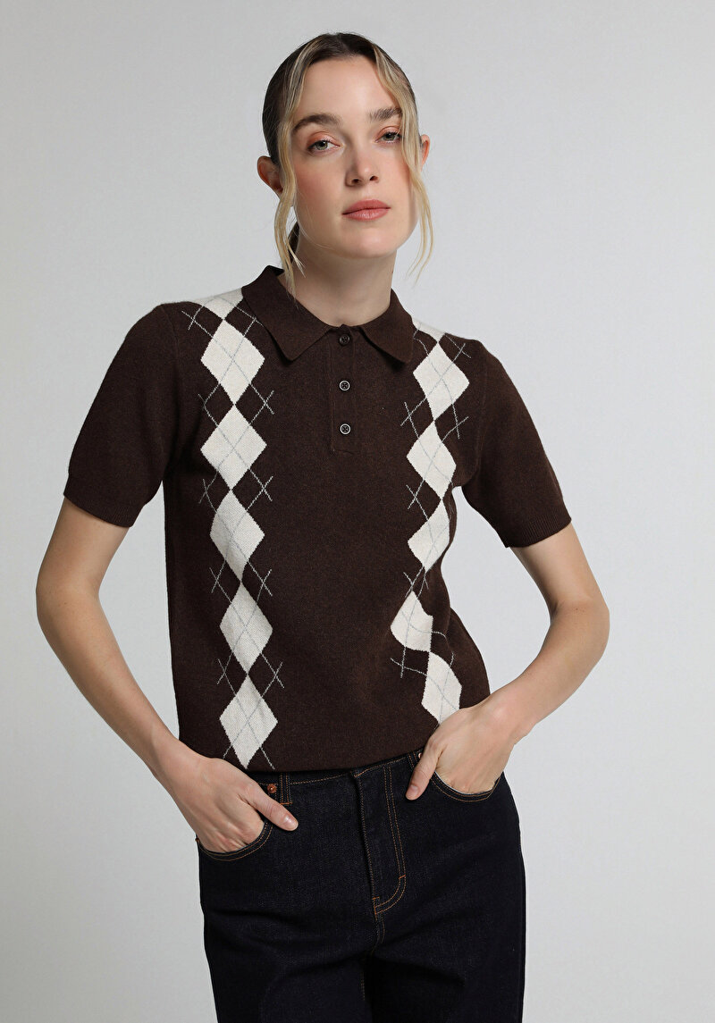 Imagine a Pulover Cu Mâneci Scurte De Dama Maro Slim Fit