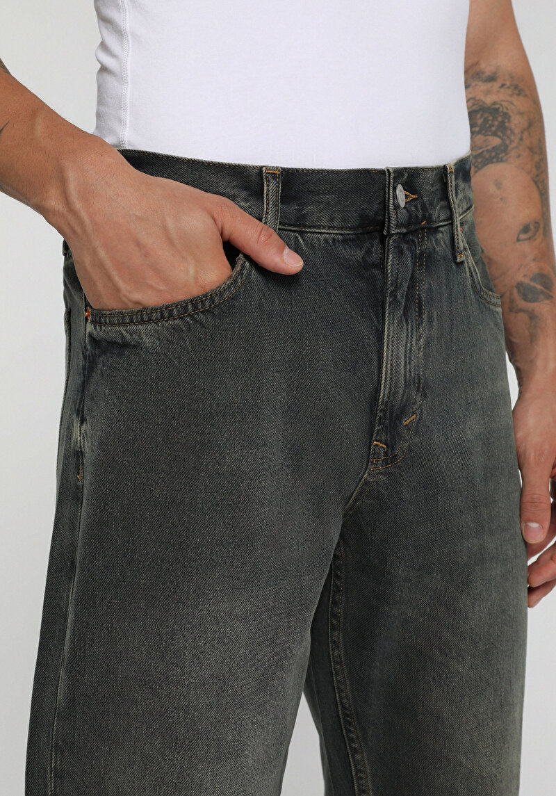Imagine a Pantaloni De Barbati  Tapered Fit 054 Neil