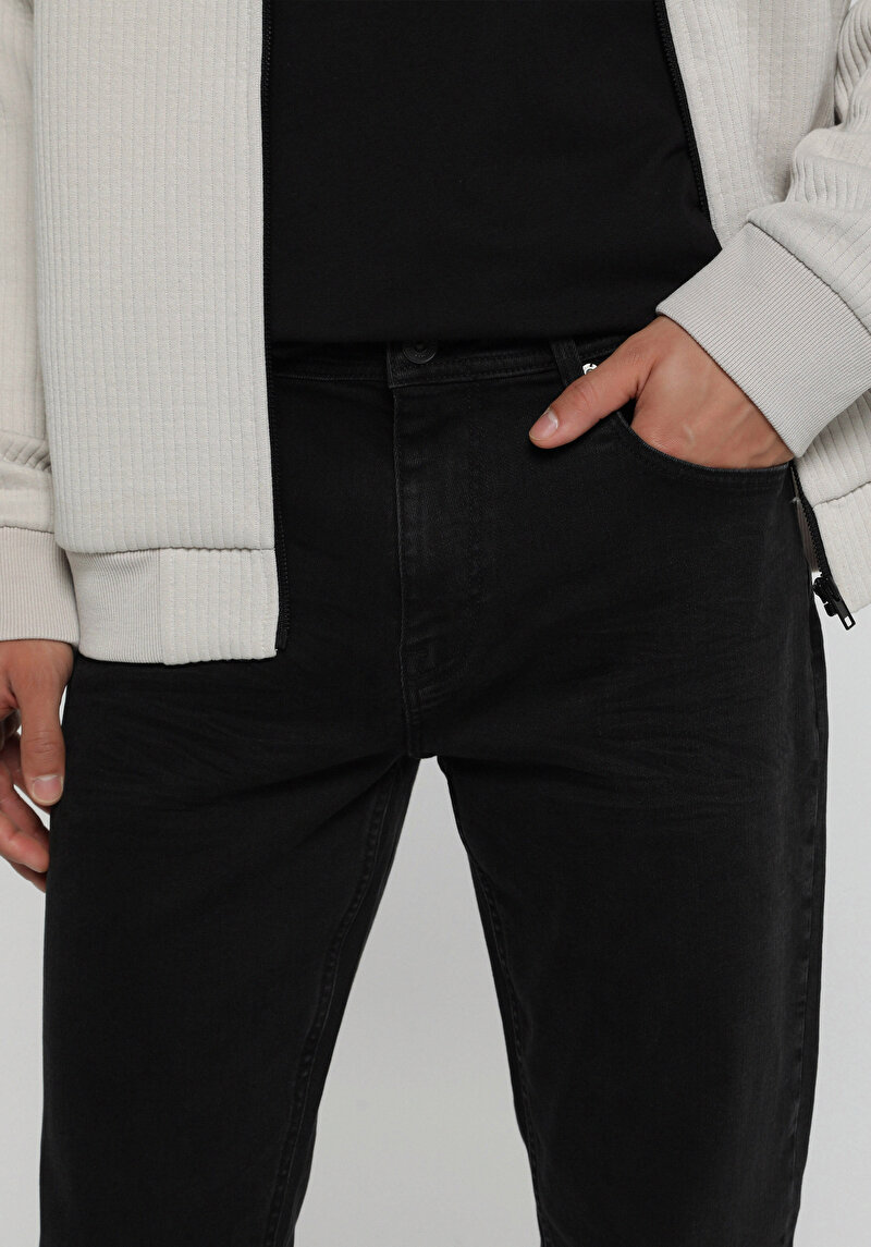 Imagine a Pantaloni De Barbati  Slim Tapered Fit 067 Jack