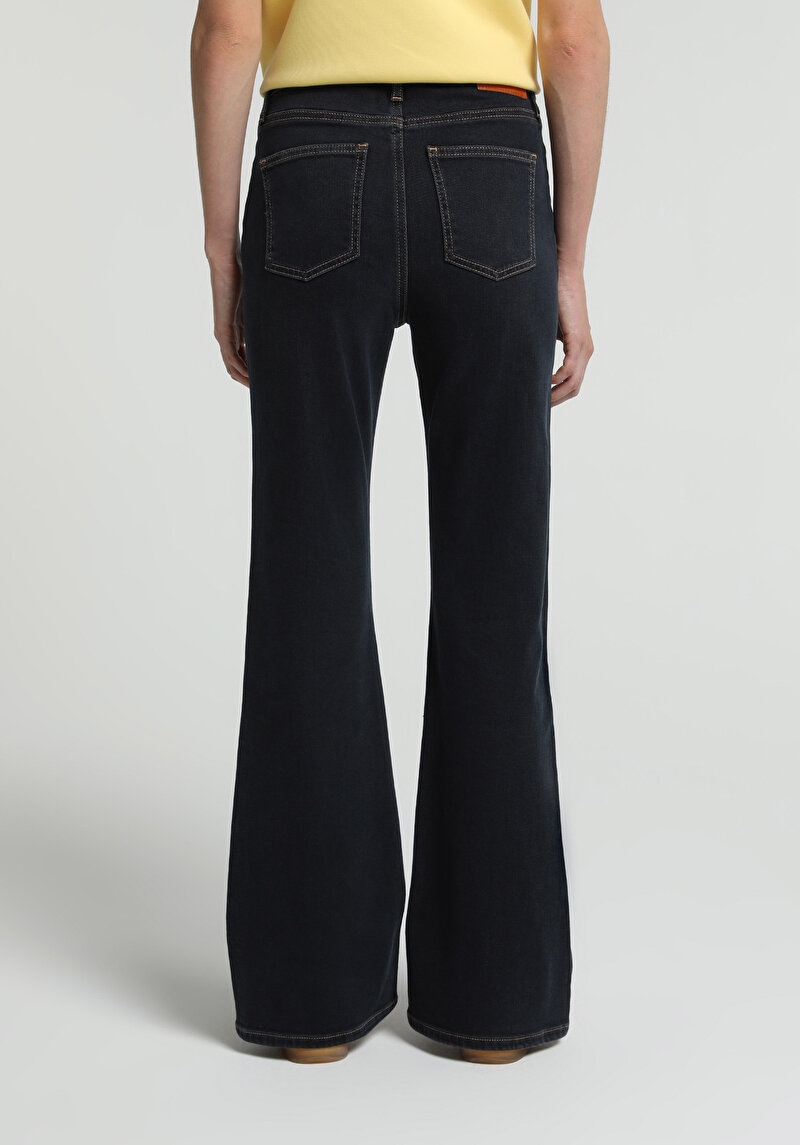Imagine a Pantaloni De Dama Flare 791 Monica