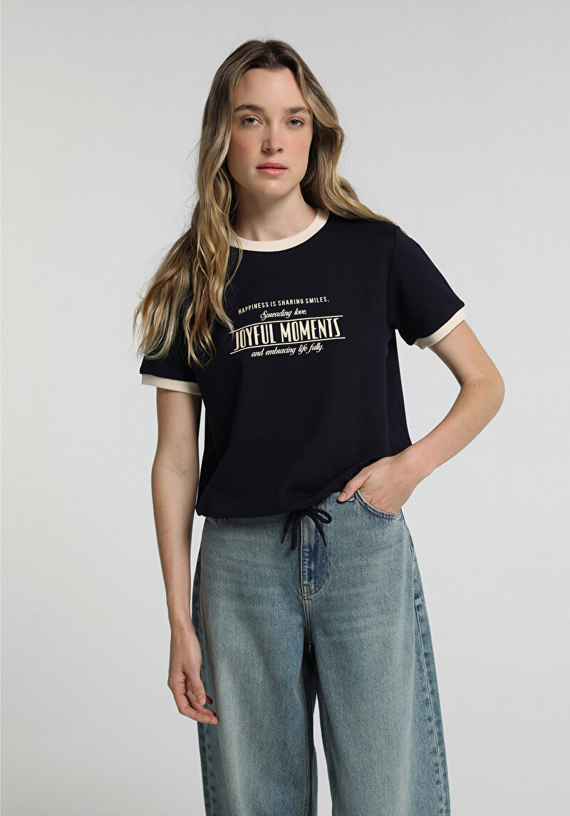 Imagine a Hanorac / Bluza De Dama Albastru Marin Regular Fit