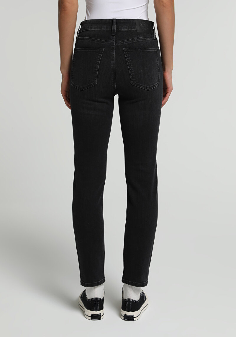 Imagine a Pantaloni De Dama Skinny Fit 703 Carla