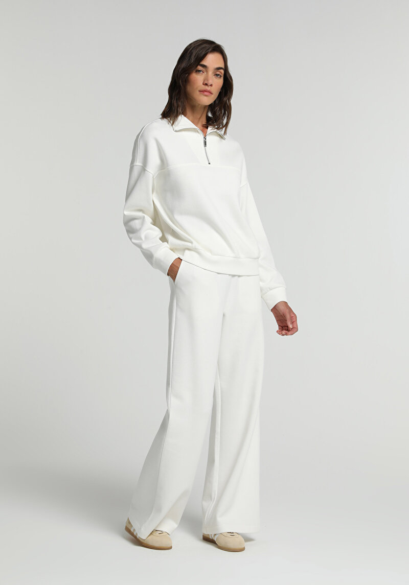 Imagine a Hanorac / Bluza De Dama Alb Regular Fit
