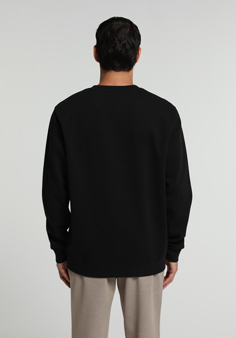 Imagine a Hanorac / Bluza De Barbati Negru Regular Fit