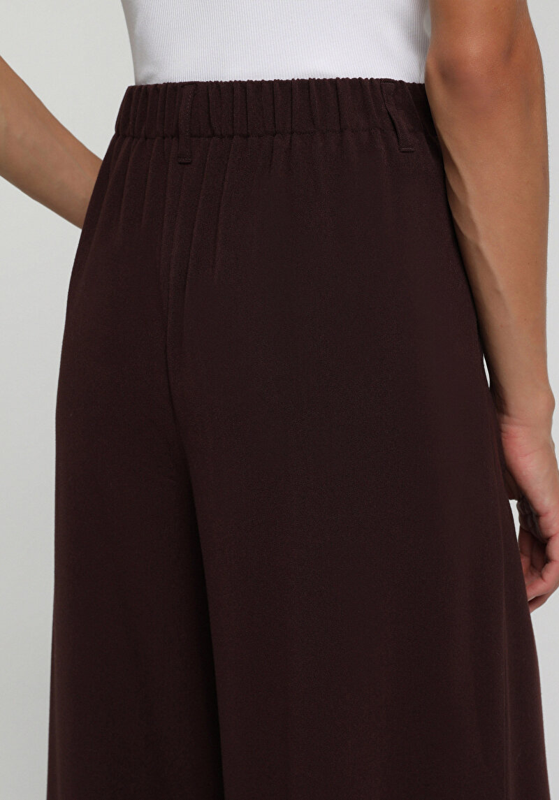 Imagine a Pantaloni De Dama Mov Regular Fit