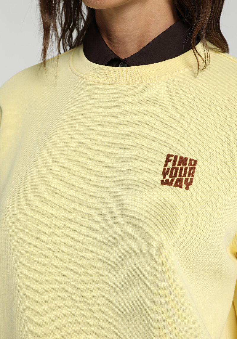 Imagine a Hanorac / Bluza De Dama Galben Regular Fit