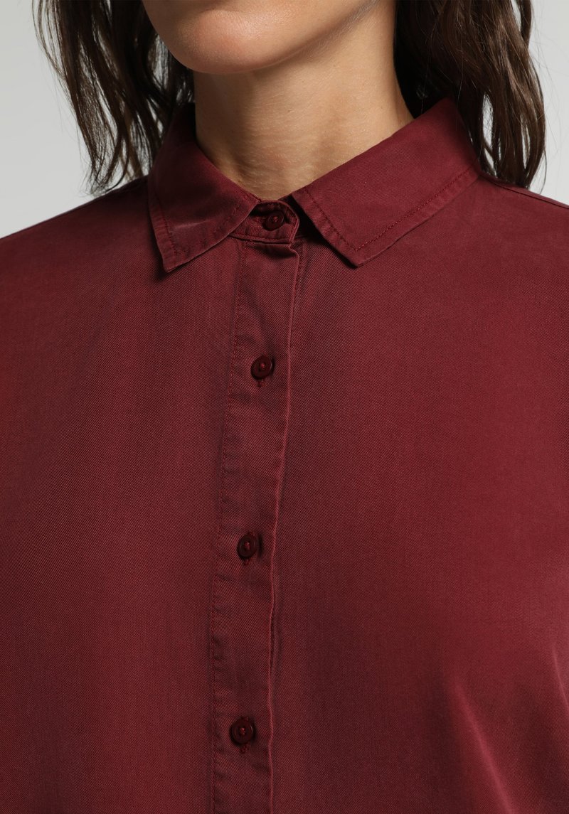 Imagine a Camasa Cu Maneca Lunga De Dama Bordo Boyfriend Fit