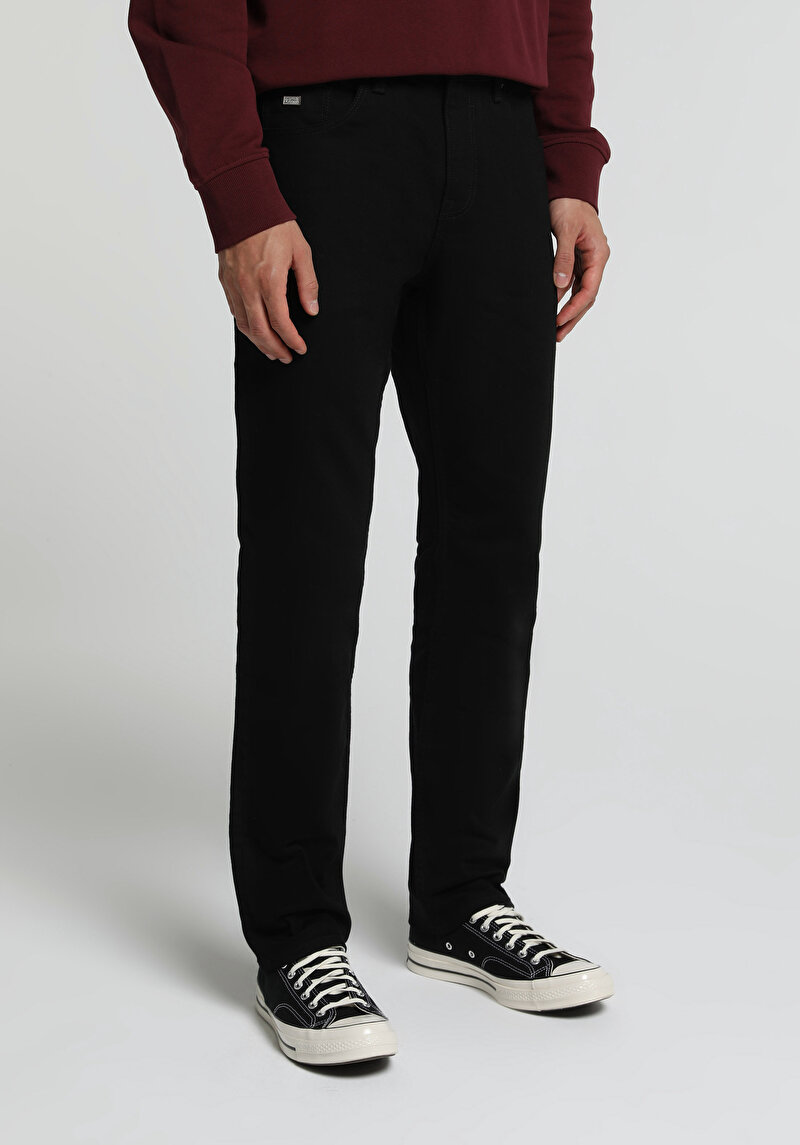 Imagine a Pantaloni De Barbati  Straight Fit 044 Karl