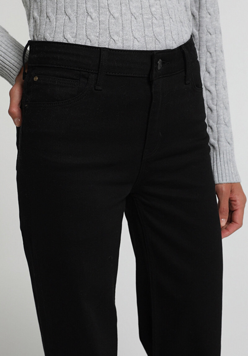 Imagine a Pantaloni De Dama  High Rise Super Flare Fit 793 Marissa