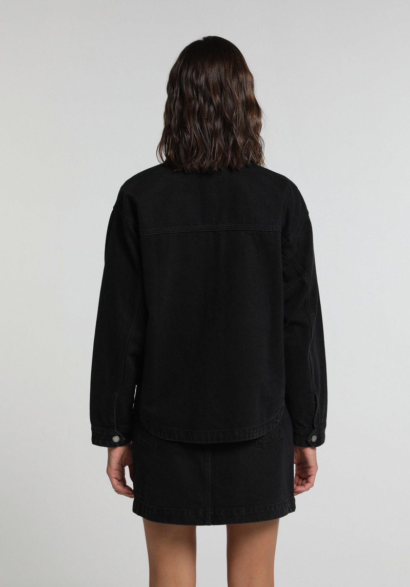 Imagine a Jachetă De Dama Oversize Fit