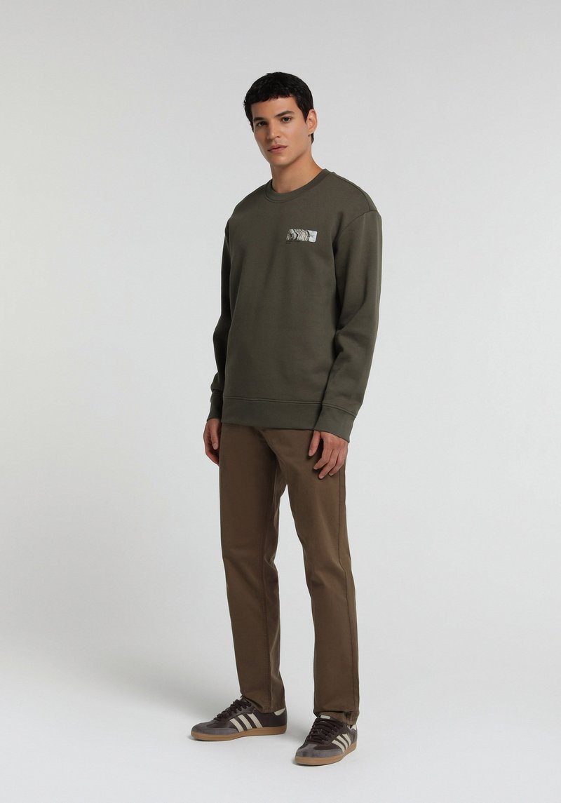 Imagine a Hanorac / Bluza De Barbati Kaki Relaxed Fit