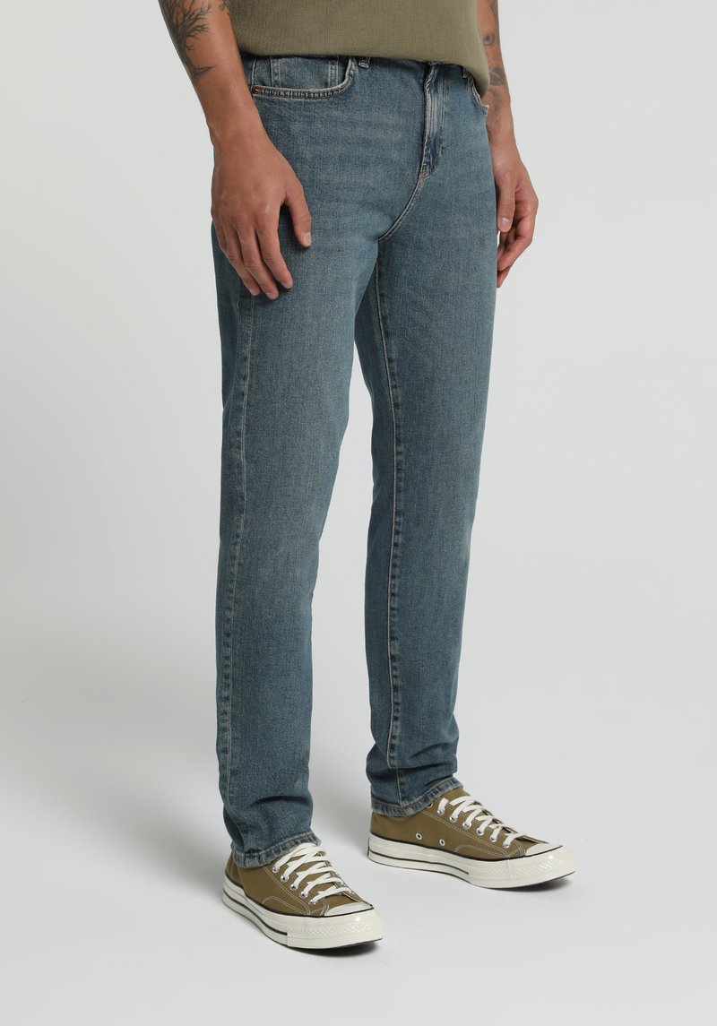 Imagine a Pantaloni De Barbati Skinny Fit 035 Ryan