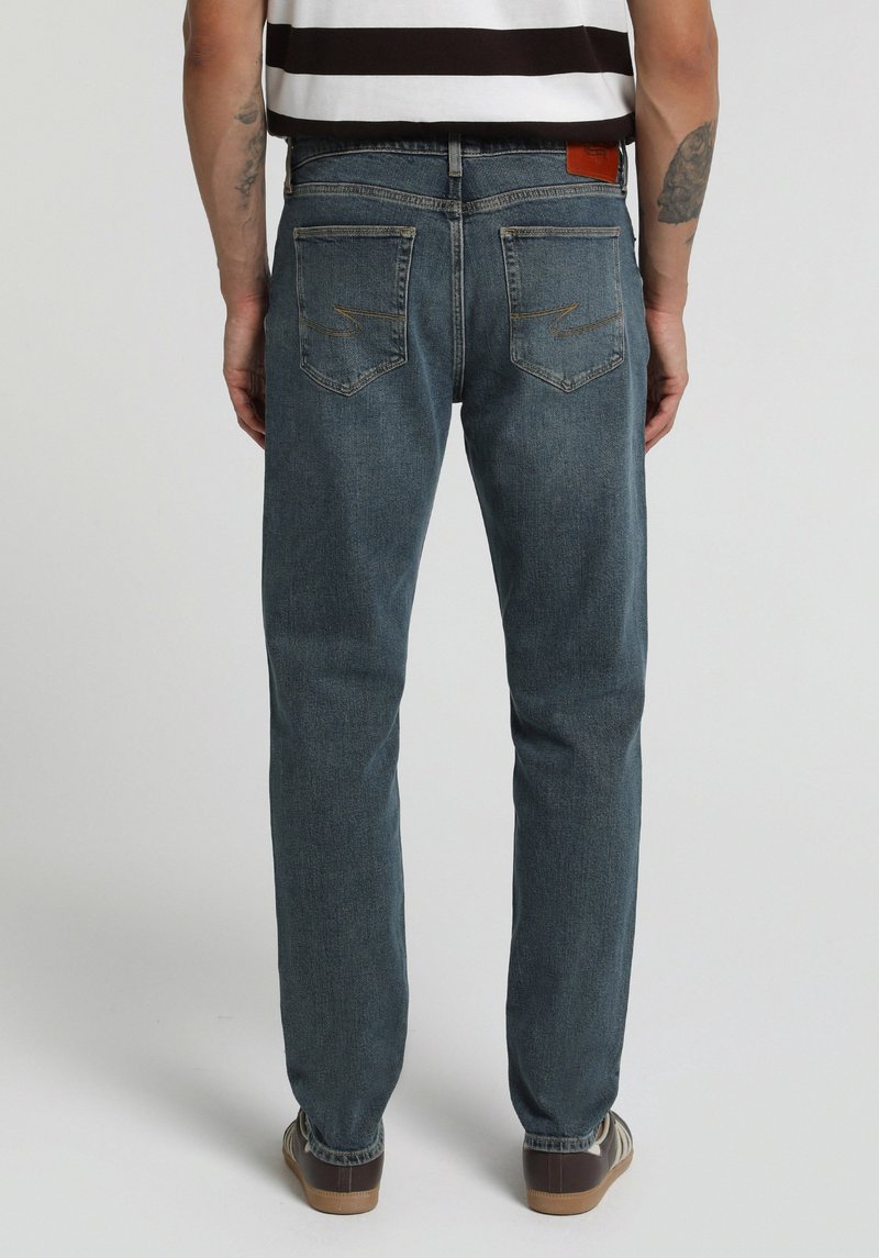 Imagine a Pantaloni De Barbati  Slim Fit 041 Danny