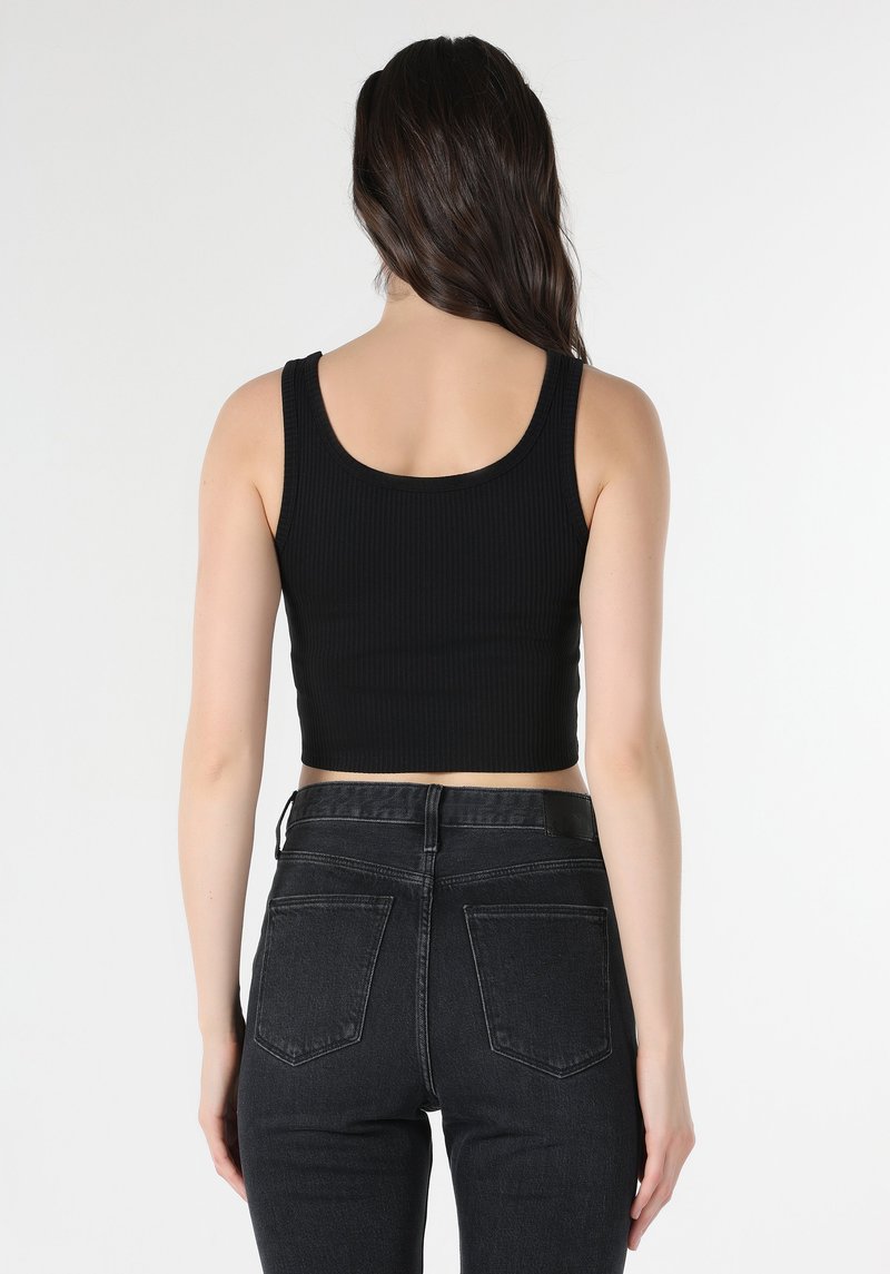 Imagine a Maiou De Dama Negru Slim Fit